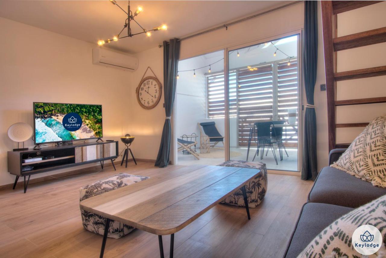 Apt - 4 Pers - Petit Duc - Renove - 44M² - Centre De Mont Rocquefeuil - Saint-Gilles-les Bains Bagian luar foto