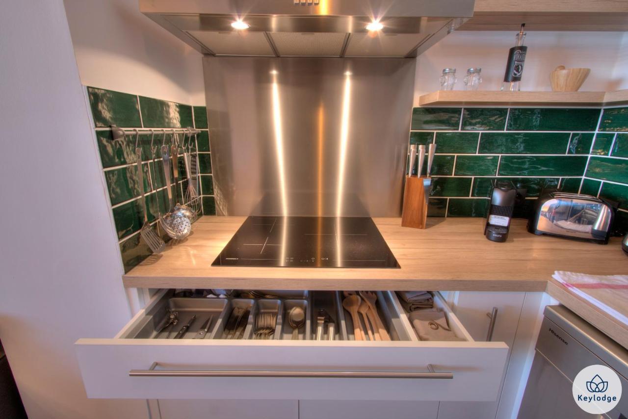 Apt - 4 Pers - Petit Duc - Renove - 44M² - Centre De Mont Rocquefeuil - Saint-Gilles-les Bains Bagian luar foto