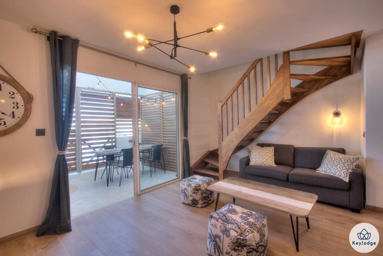 Apt - 4 Pers - Petit Duc - Renove - 44M² - Centre De Mont Rocquefeuil - Saint-Gilles-les Bains Bagian luar foto